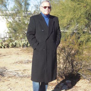 Men's Double Breasted Wool and Cashmere Overcoat  42L